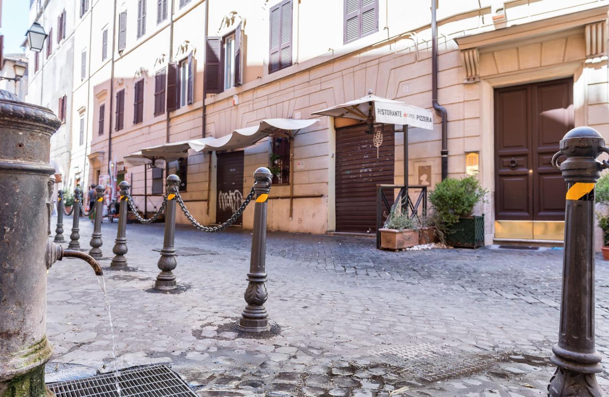 Via Di Montegiordano Lägenhet